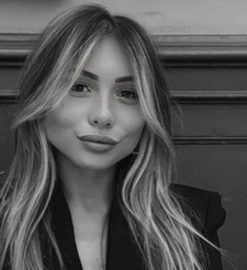 Conseillère en immobilier, je propose une expertise immobilière locale et un accompagnement sans faille.