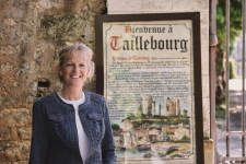 Natif de la région, je propose une expertise immobilière locale et un accompagnement sans faille.