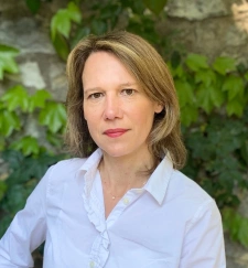 Sophie Frieh: Une expertise immobilière locale et internationale pour un service professionnel et de qualité, en toute confiance
