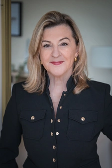 Bienvenue, je suis Sylvie Samson, votre Experte Immobilière Locale - La Clé de Votre Projet Immobilier en Toute Sérénité
