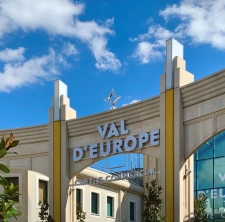 I offer you real estate expertise and support with complete confidentiality throughout the Île-de-France region !
