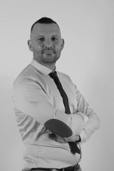 Charentais d'origine et Rochelais depuis 2005 je vous propose de vous accompagner dans votre projet immobilier.