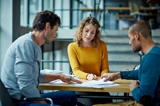Je propose une expertise immobilière locale pour la vente ou la location de votre bien.