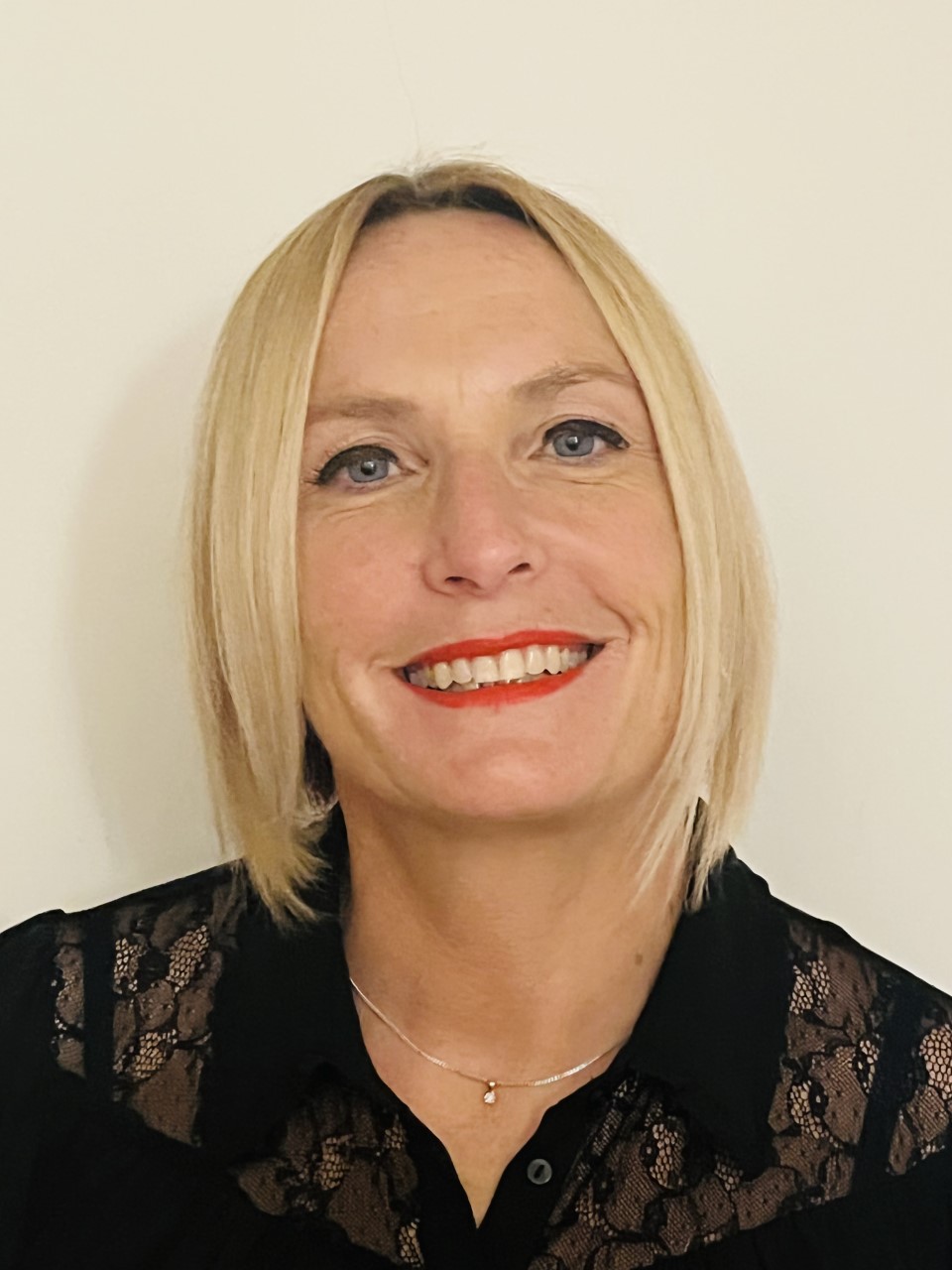 Stéphanie DUJARDIN