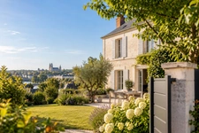 Marché immobilier en Indre-et-Loire cet été : vendre ou acheter maintenant ?