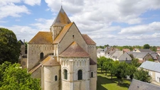 Immobilier à Plaimpied-Givaudins : Prix, tendances et atouts locaux
