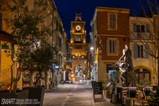 Discover Salon-de-Provence (13300) and the surrounding area