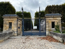 Habitant les Hauts de Seine depuis de nombreuses années, je propose une expertise immobilière locale et un accompagnement sans faille.