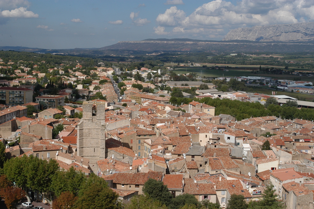 Combien vaut ma maison à Trets ? Estimation immobilière en 2026