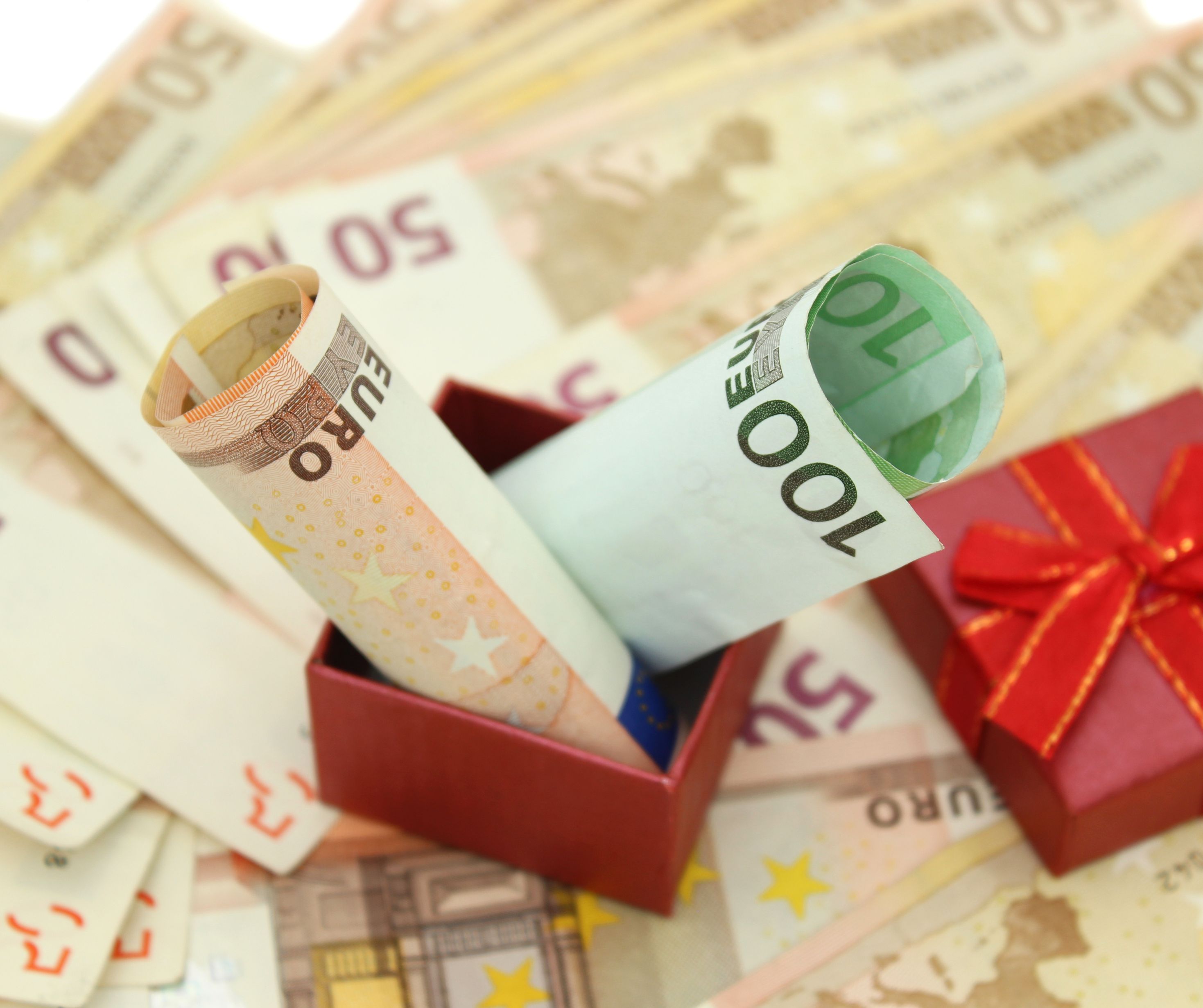 Transmettre sans impôts en 2025 🎁