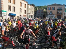 🚴‍♀️ Paris-Nice 2️⃣0️⃣2️⃣5️⃣ : un départ 🚵‍♂️ de Saint Just en Chevalet