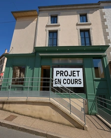 🏗️ —[ LA BONNE ADRESSE SE CONSTRUIT ICI ]— ✨