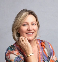 Cécile CAMUS
