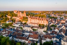 Loches