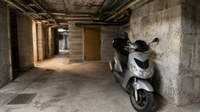 Engins motorisés en copropriété : attention au remisage