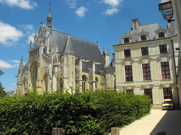 Thouars