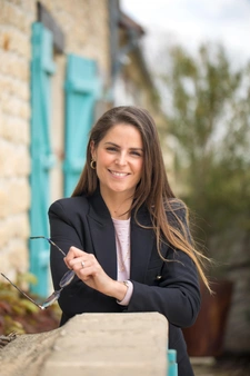 Natif de la région, je propose une expertise immobilière locale et un accompagnement sans faille.