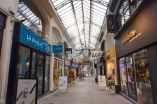 Je propose une expertise immobilière locale et un accompagnement sans faille.