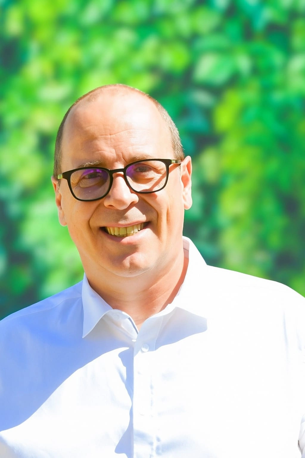 Natif de la région, je propose une expertise immobilière locale et un accompagnement sans faille.