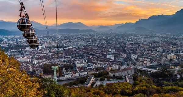 Pourquoi faire appel à un pro de l'immobilier pour votre achat à Grenoble ?