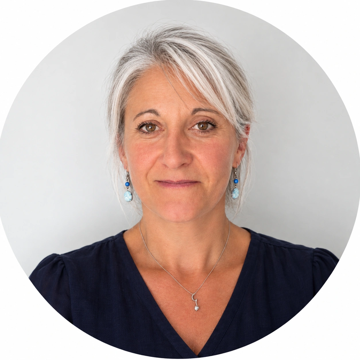 Lucie LHOTELLIER