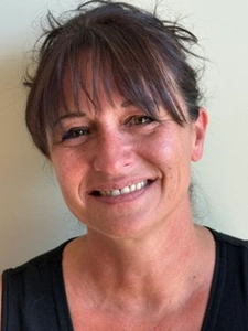 Stéphanie BELLEVILLE