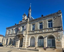 Neuville-de-Poitou