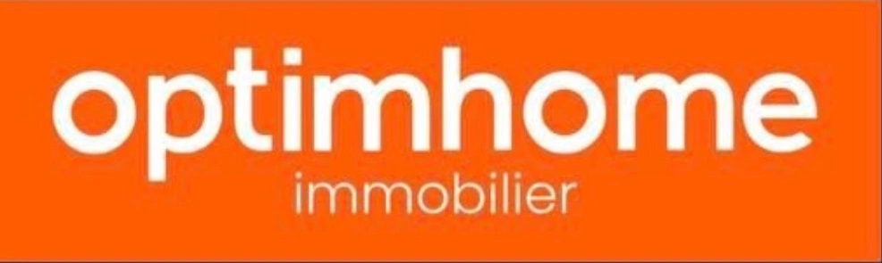 Conseiller immobilier passionné, je suis avant tout quelqu'un de souriant, bienveillant et à l'écoute. Chaque projet est une histoire, et je suis là pour l'accompagner avec coeur.