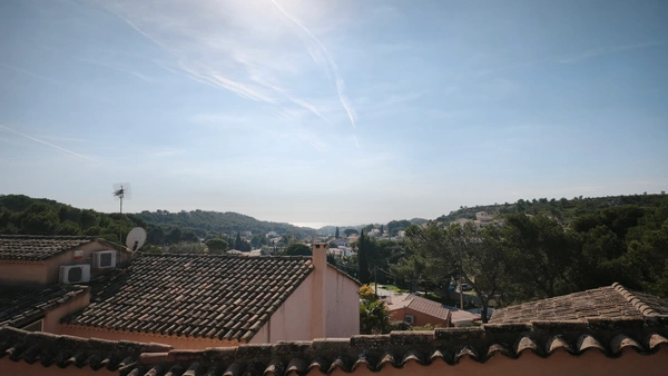 Acheter ou vendre à Ensuès-la-Redonne en 2026 : PTZ et zonage