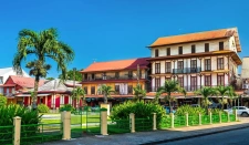 Animée par une véritable passion pour l’immobilier, je mets aujourd’hui à votre service les compétences acquises au fil de mon expérience de terrain.