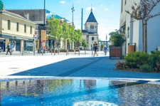 Native de la région Bordelaise, ayant grandit à Pessac, je propose une expertise immobilière locale et un accompagnement sans faille.