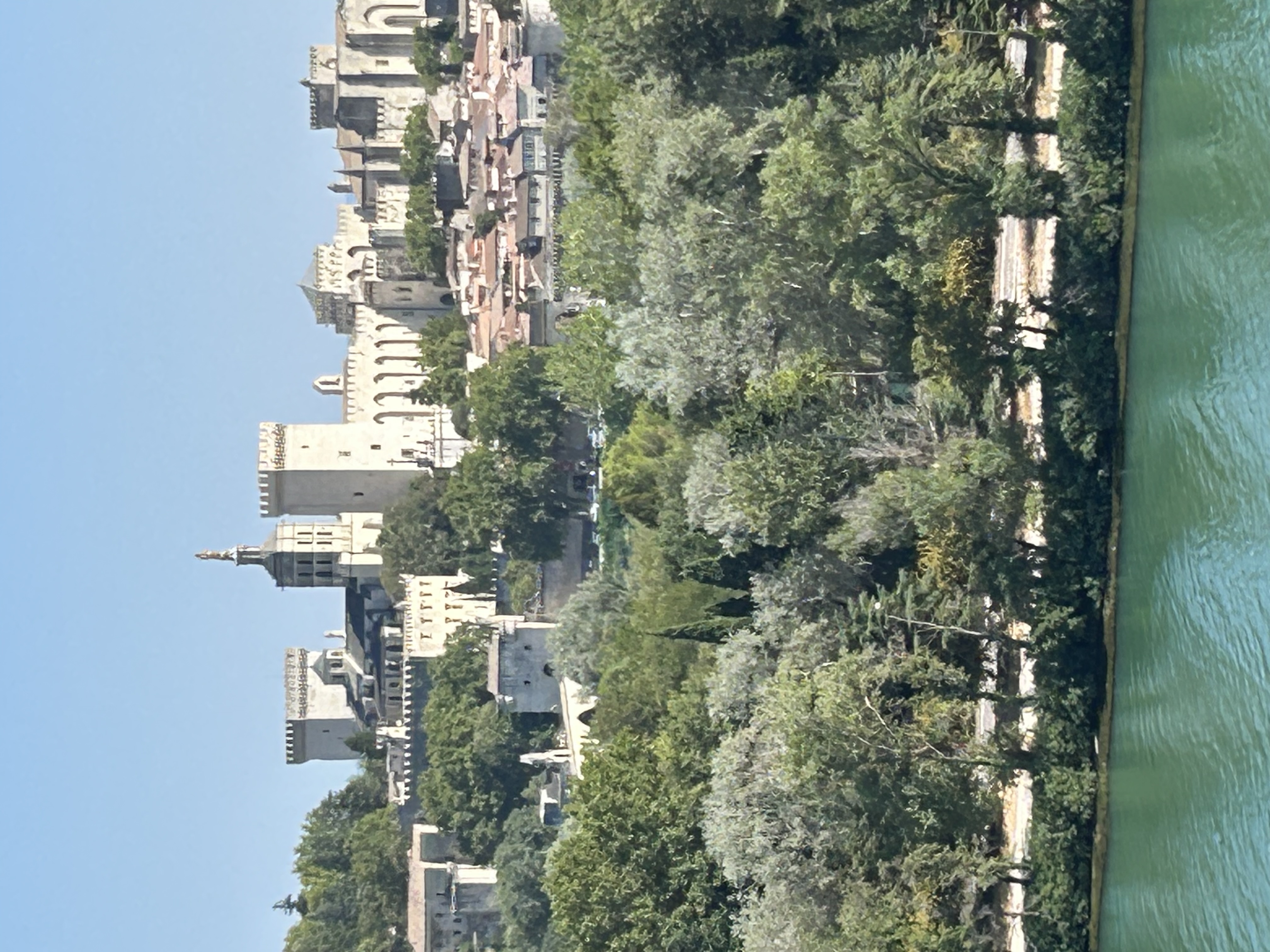 Villeneuve-lès-Avignon