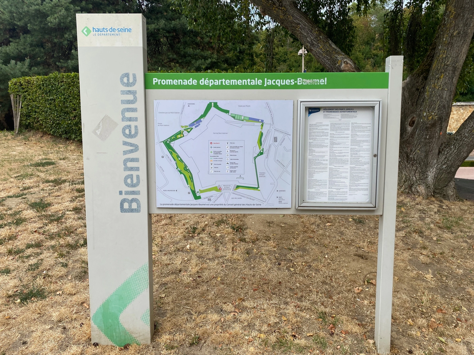 La Promenade Jacques Baumel au Mont-Valérien à Rueil-Malmaison par Sarah Bendib