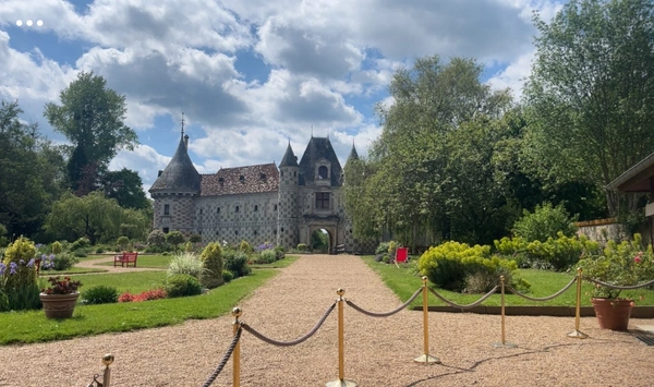 Saint-Germain-de-Livet