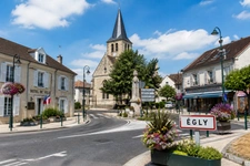 Égly