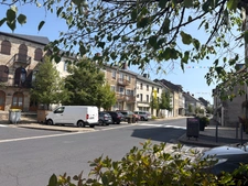 Bourg-Latic (63)