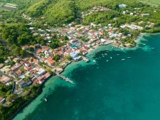 Amoureux des paysages naturels martiniquais, je saurais gravir des montagnes pour vous aider dans vos recherches.