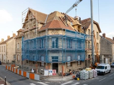 Vendre avant ou après le vote des gros travaux en copropriété ?