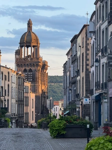 Votre projet de vie est unique, tout comme l'accompagnement sur-mesure qu' Annabelle Demouron vous propose.