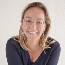 Natif de la région, je propose une expertise immobilière locale et un accompagnement sans faille.