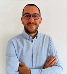Natif de la région, je propose une expertise immobilière locale et un accompagnement sans faille.