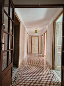 Maison à vendre 7 pièces, 5 chambres, 1 studio, MARGUERITTES (30)