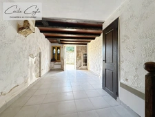 CORENC (38) Malanot, maison ancienne à rénover avec un agrandissement possible