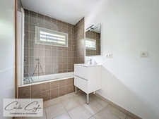 MEYLAN A vendre 3 pièces avec garage dans un cadre paisible à deux pas des services!