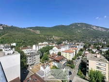 Grenoble Île Verte, 2 pièces de 52 m² avec balcon panoramique au dernier étage