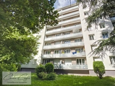 SAINT MARTIN D'HERES (38) Appartement 5 pièces sans travaux, Résidence Hermitage