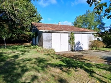 Propriété de caractère à vendre 8 pièces Les Châteliers (79)