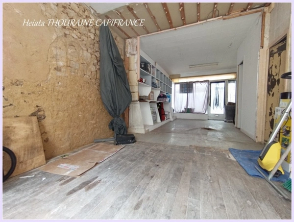 à vendre Maison à rénover sur trois niveaux avec cave – Saint-Maixent-l’École