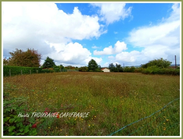 Terrain à vendre  SAINT MAIXENT L'ECOLE (79) Offrez vie à votre projet de toute une vie sur un terrain idéal de 906 m² ?