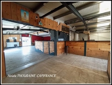 à vendre Bâtiment 180 m² sur un terrain de 3 000 m² – Accessibilité optimale !